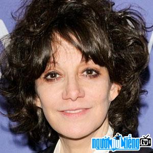 Manager Amy Heckerling