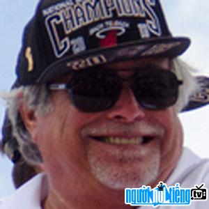 Business Administration Micky Arison