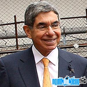 World leader Oscar Arias