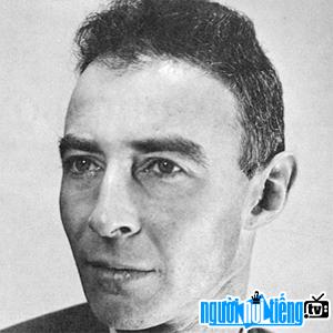 The scientist Robert Oppenheimer