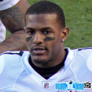 Football player Mike Wallace