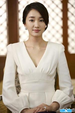 Actress Soo Ae