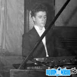 Pianist Noel Mewton-Wood
