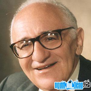 Ảnh Nhà sử học Murray Rothbard