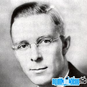 Politicians Ernest Manning