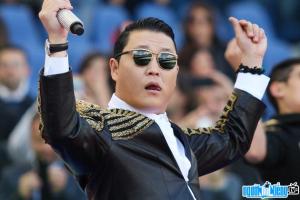 Pop - Singer Psy