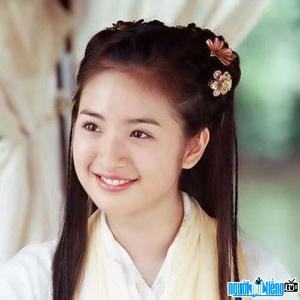 Actress Lam Y Than