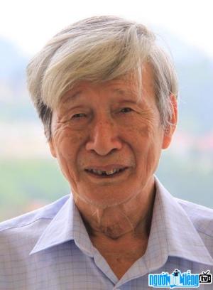 
Literator Nguyen Xuan Khanh