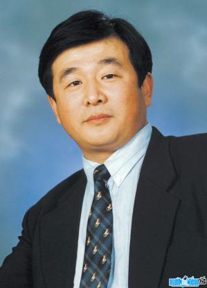 Qigong Master Ly Hong Chi