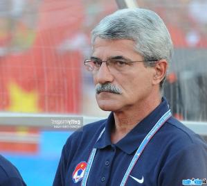 Football coach Henrique Calisto