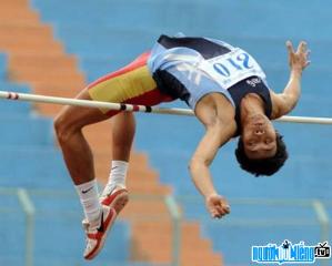 High jump athlete Nguyen Duy Bang