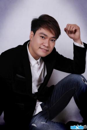Singer Tuan Quang