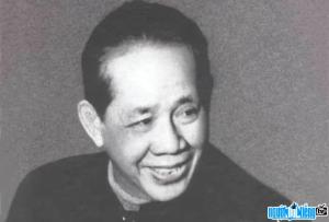 Vietnamese historical celebrity Le Duan