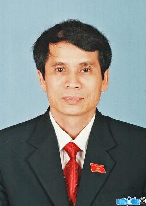 Deputy Pham Manh Hung