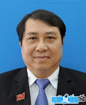 Politicians Huynh Duc Tho