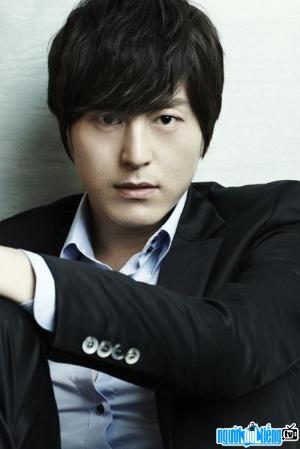 Actor Ryu Soo-young