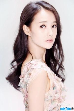 Actress Ly Nhat Dong