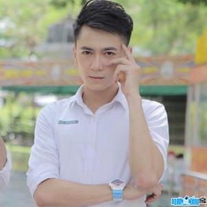 Hot boy Thanh Khon