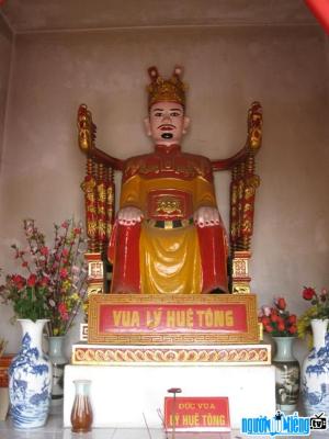 Vietnamese Emperor Ly Hue Tong