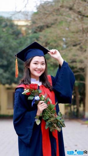 Valedictorian Phuong Uyen
