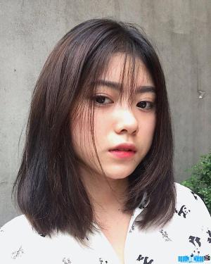 Hot girl Pham Chanh Ngoc Nhi