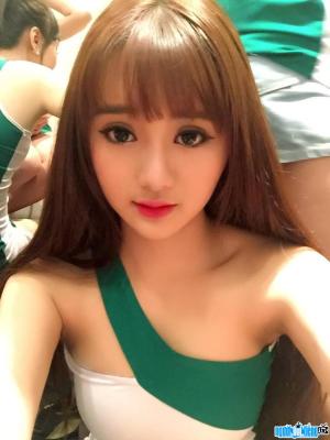 Ảnh Hot girl Lê Nguyễn Bảo Quỳnh