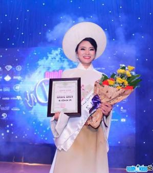 Second place Le Ngoc Thuy