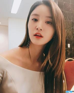 Singer Jeonghwa