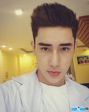 Hot boy Nguyen Khuong Duy