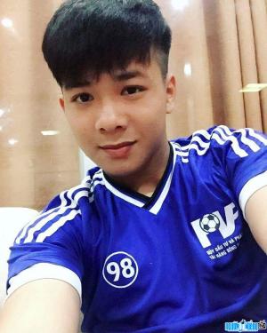 Goalie Truong Thai Hieu