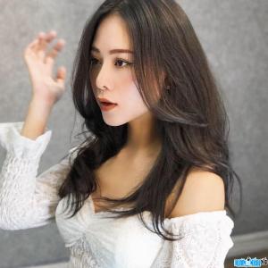 Hot girl Nguyen Ha Thuong