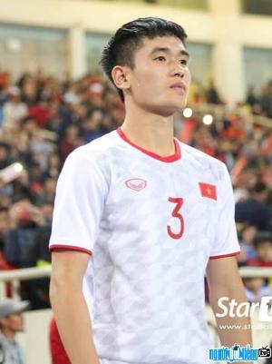 Ảnh Cầu thủ bóng đá Huỳnh Tấn Sinh